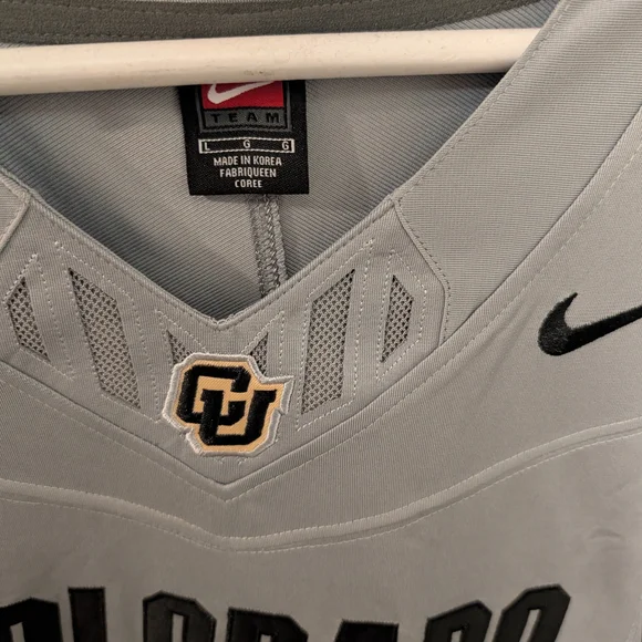 Nike Gray and Black Men's Jersey - Picture 5 of 7